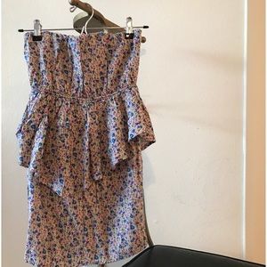 2b Bebe Floral Strapless Dress